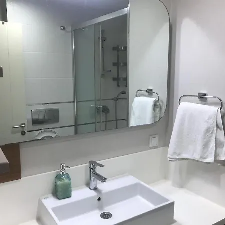 Basaksehir, Ayazma Mevkii Altinsehir Yanyol Masko Karsisi Apartment *